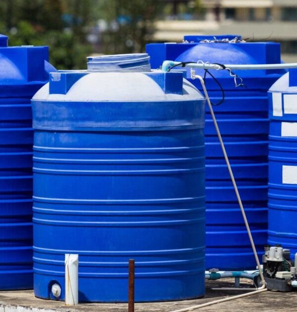 Hard Water Stain Removal in Water Tanks in UAE